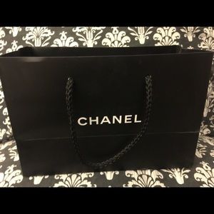 *SALE*medium original Chanel bag